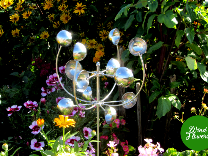 wind sculptures , garden art, metal yard art , wind spinners, wind sculptures , kinetic wind sculpture , garden decoration , kinetic wind spinners, wind flower